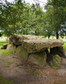 dolmen de saint antoine du rocher